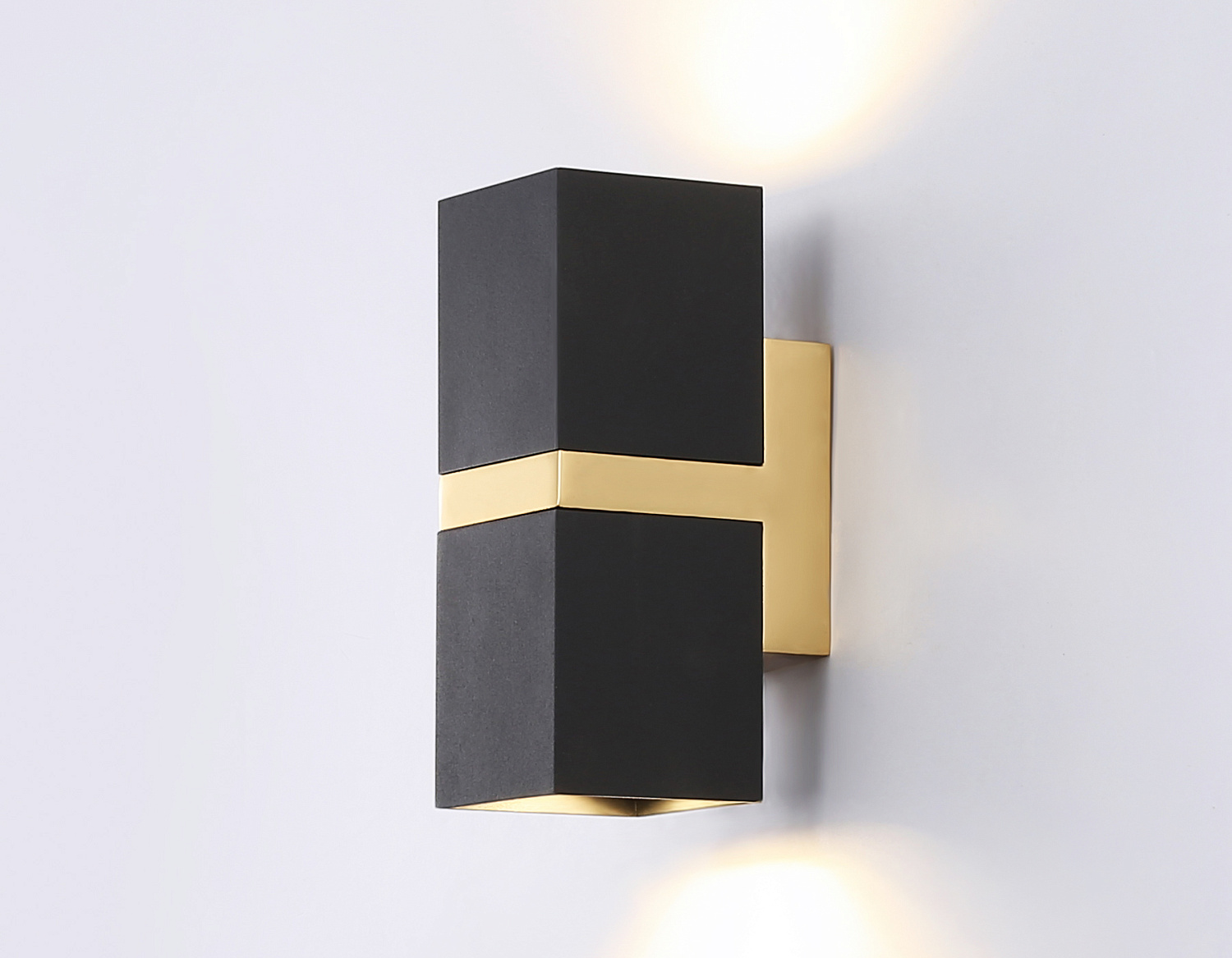 Настенный светильник FW246/2 BK/GD черный/золото GU10*2 max 12W 155*61*80