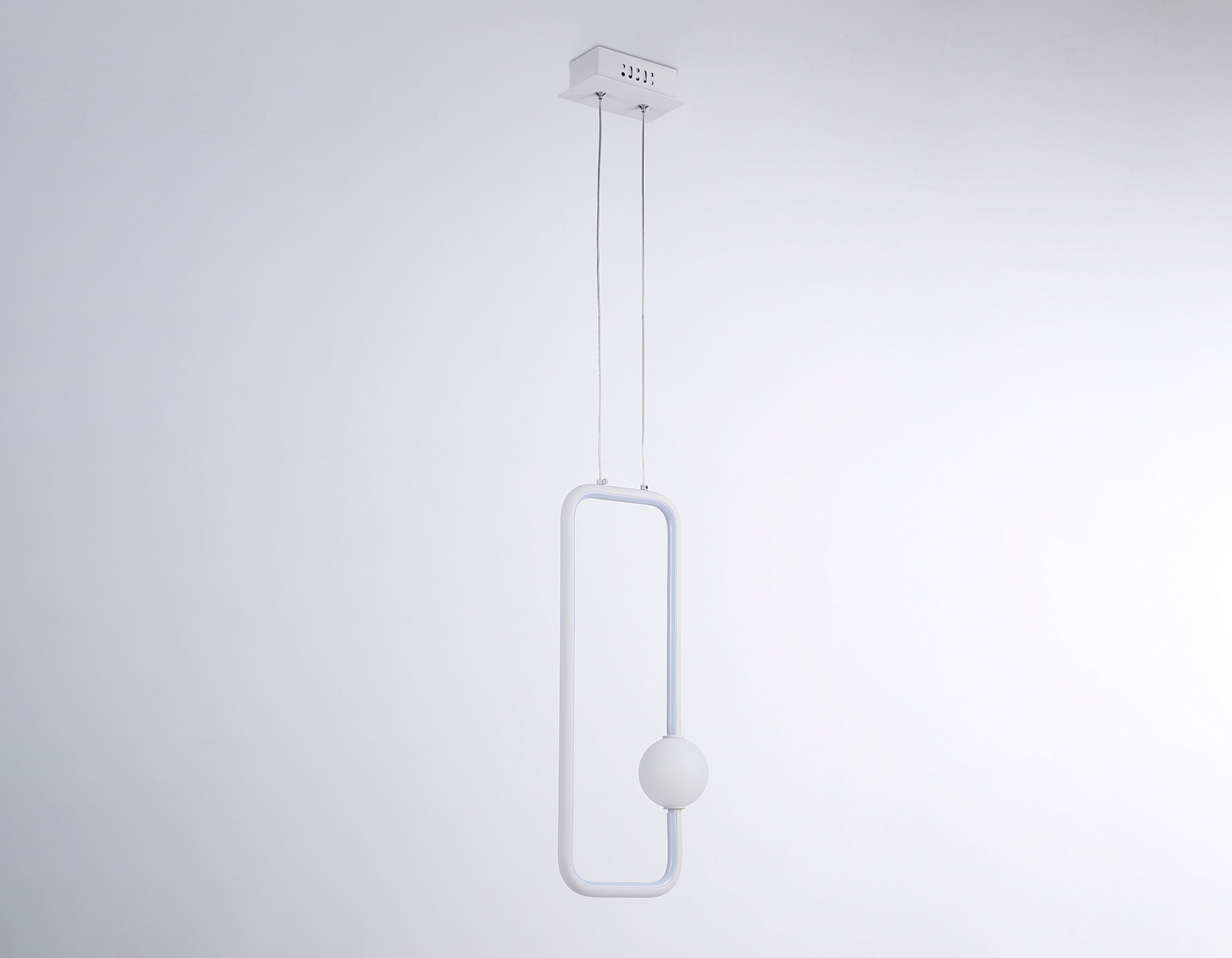 Подвесной светодиодный светильник FL66361 WH белый 19W 4200K 190*80*1000