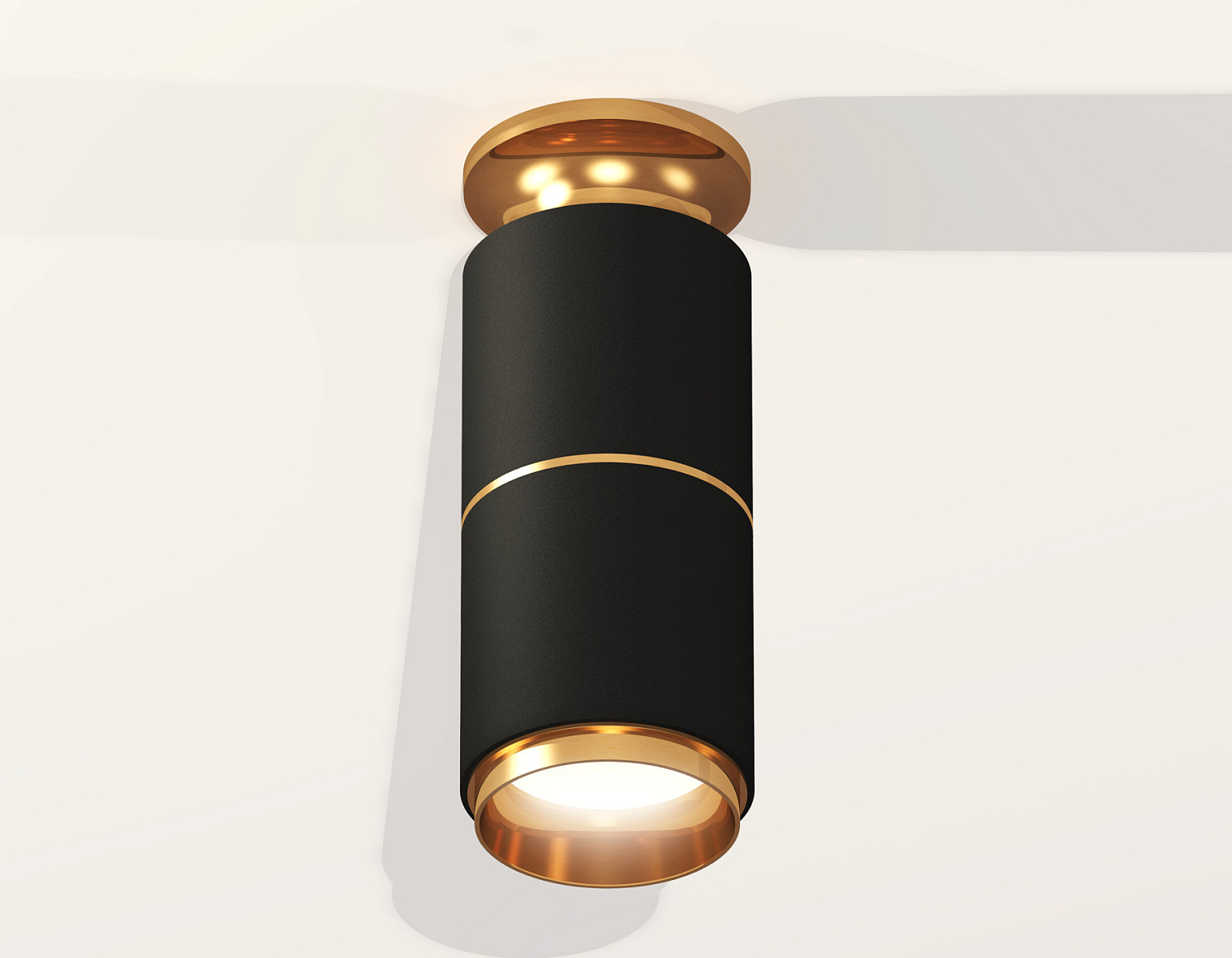 Комплект накладного светильника XS6302240 SBK/PYG черный песок/золото желтое полированное MR16 GU5.3 (N6905, C6302, A2062, N6124)