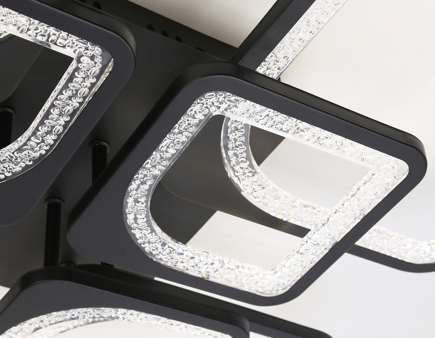 Потолочный светодиодный светильник с пультом FA4424/4+4 BK черный 150W 3000K+6400K/4200K/6400K+3000K 580*580*120 (ПДУ ИК)