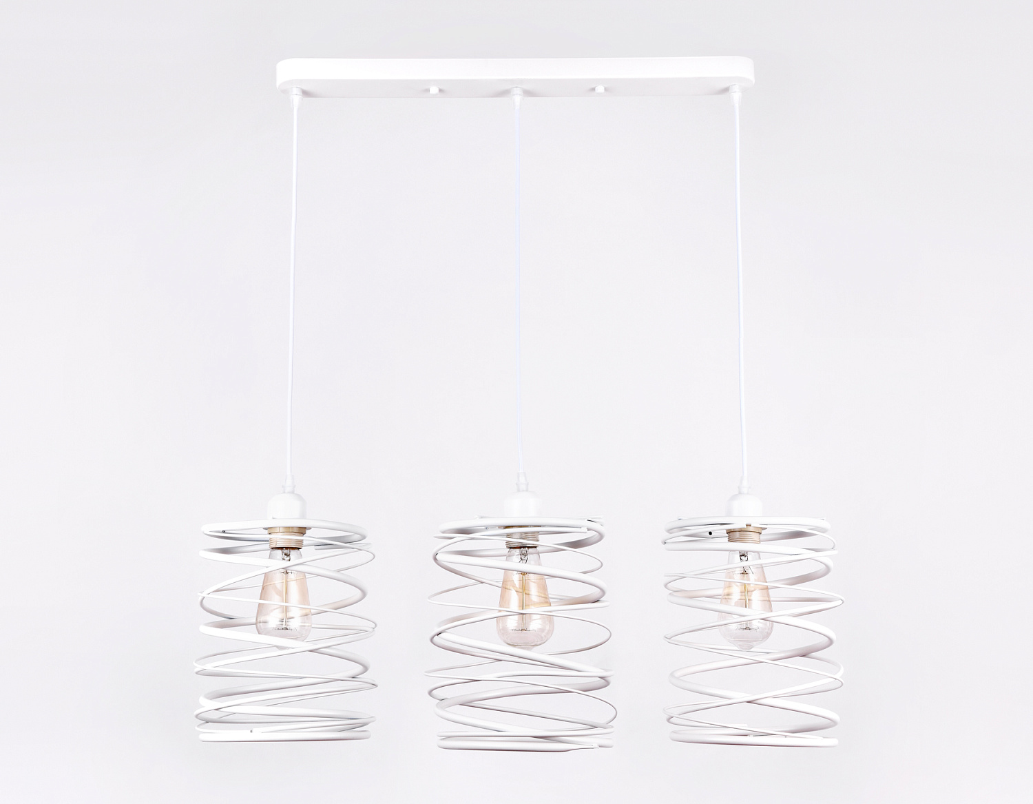 Подвесной светильник в стиле лофт TR8402/3 WH белый E27/3 max 60W 740*210*730