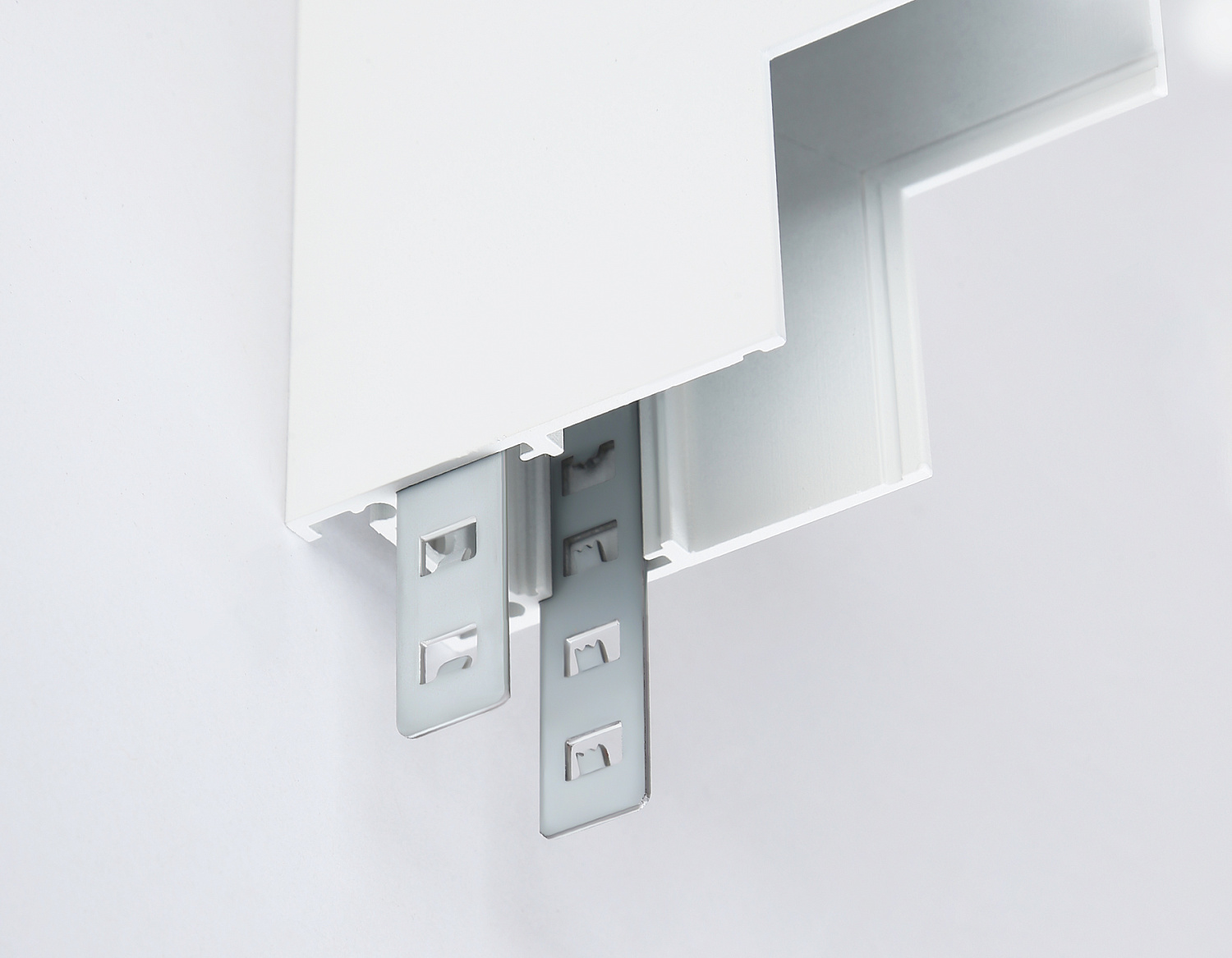 Коннектор угловой внутренний для накладного шинопровода Magnetic GL3377 WH белый коннектор угловой внутренний для накладного шинопровода 85*85*H26.9