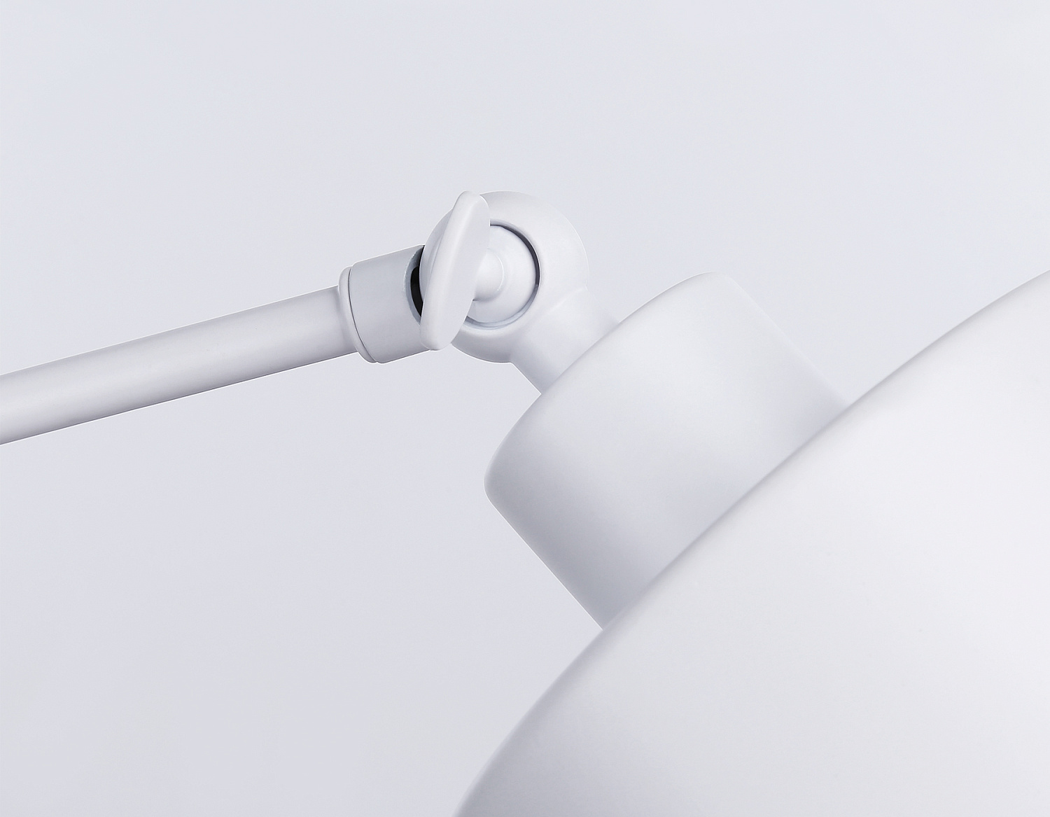 Накладной спот с выключателем в стиле лофт TR8135 WH белый E27 max 40W D120*290