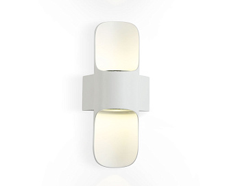 Уличный настенный светодиодный светильник IP54 ST4533 WH белый LED 4200K 8W IP54 220*66*100