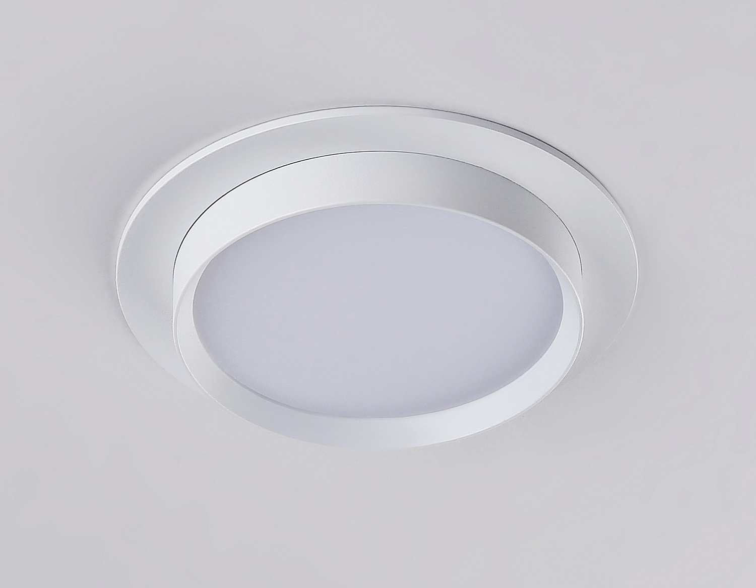 Светильник встраиваемый TN5225 WH белый GX53 D110*35