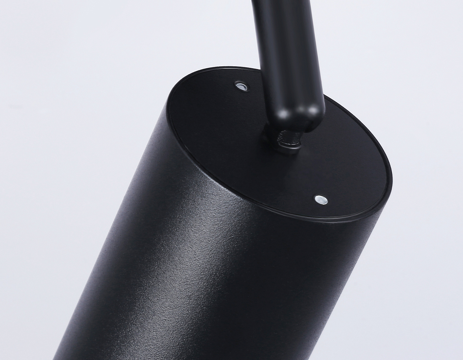 Трековый однофазный светильник со сменной лампой GL5202 BK черный GU10 max 12W