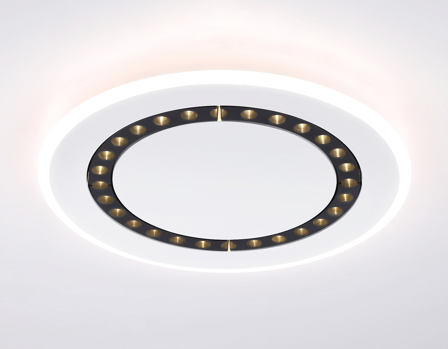 Потолочный светодиодный светильник с пультом FL51402 WH белый 3000K/4200K/6400K 56W D485*40 (ПДУ ИК)