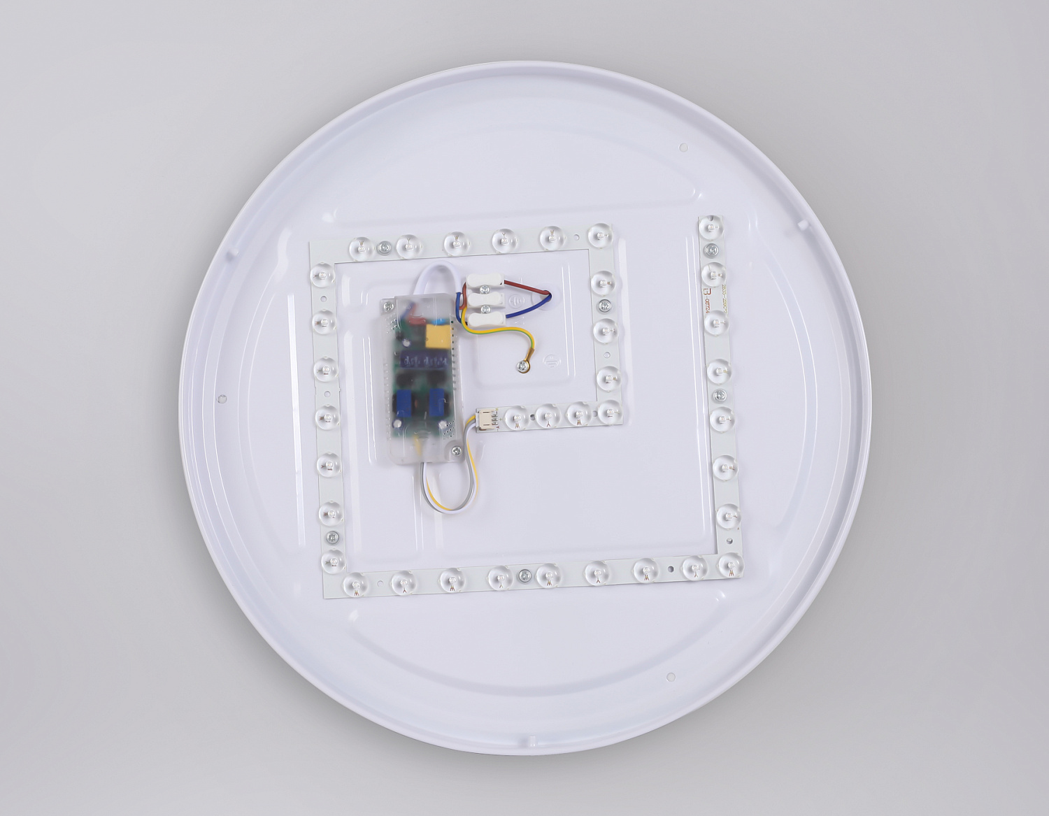 Потолочный светодиодный светильник с пультом FZ1324 BK/LWD черный/светлое дерево IP20 41W D390*70 (ПДУ ИК)