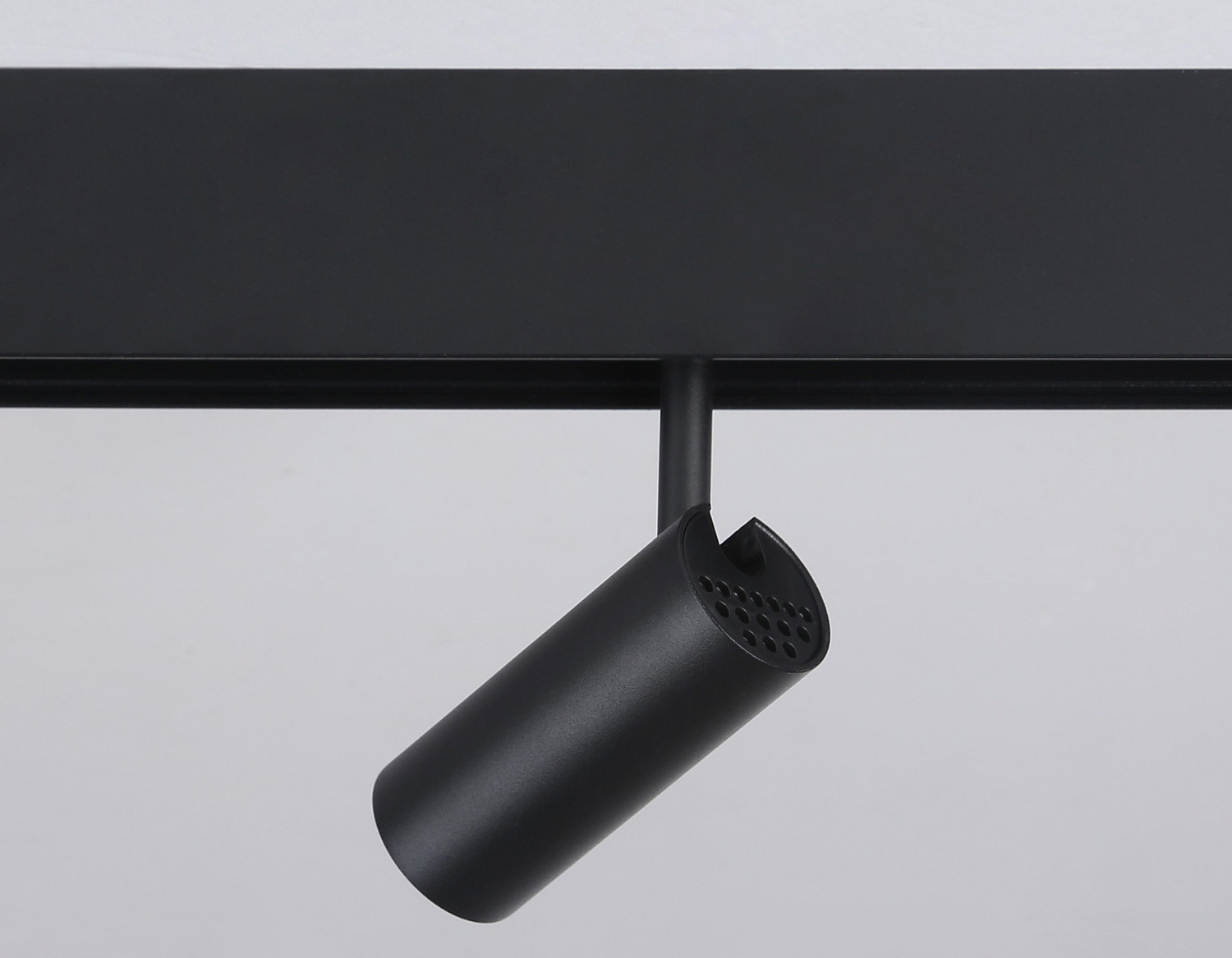 Светильник светодиодный трековый для шинопровода Magnetic GL3814 BK черный IP20 7W 4200K 48V 24° D35*80