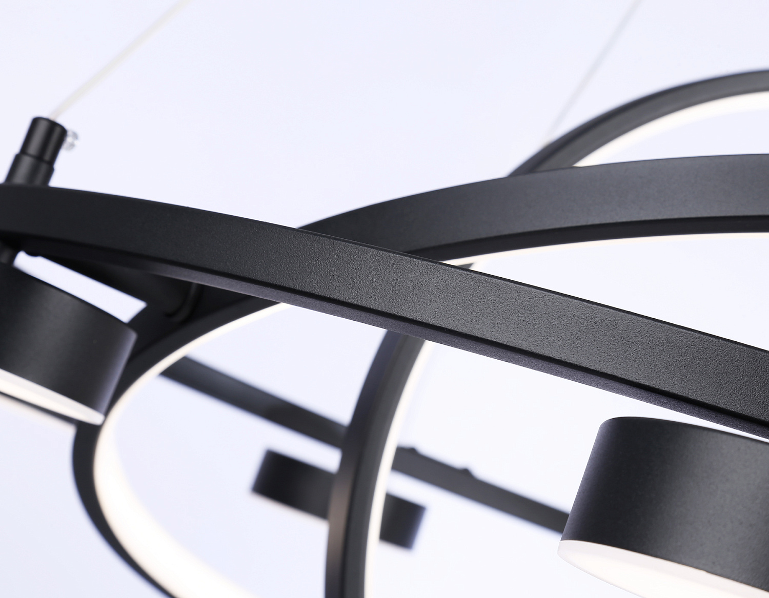 Подвесной светодиодный светильник с пультом FL51779/3+8 BK черный 3000K/4200K/6400K 112W D800/580/400*1200 (ПДУ ИК)