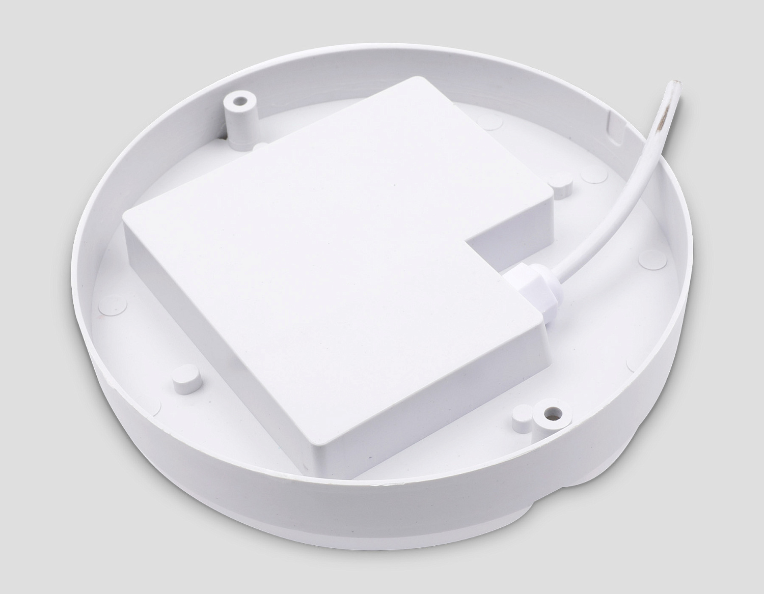 Светильник светодиодный влагозащищенный ST8624 WH белый IP65 LED 4200K 15W D135*60