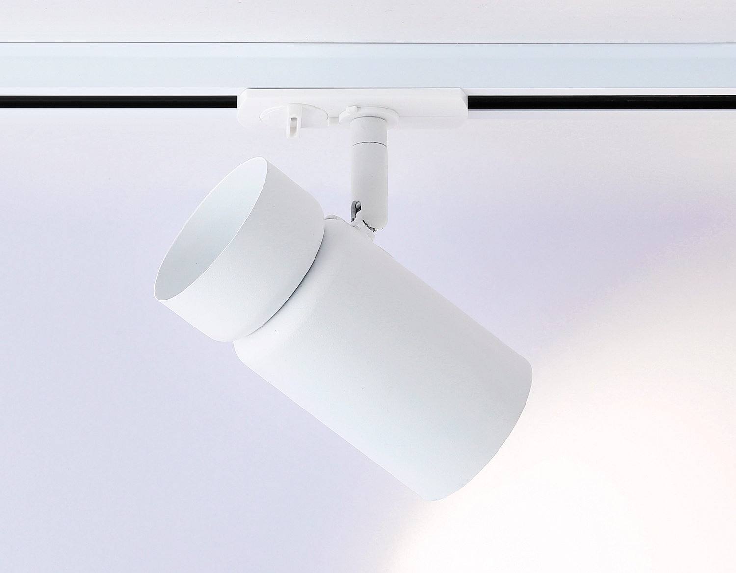 Трековый светильник со сменной лампой GU10 GL5142 WH белый GU10 max 12W