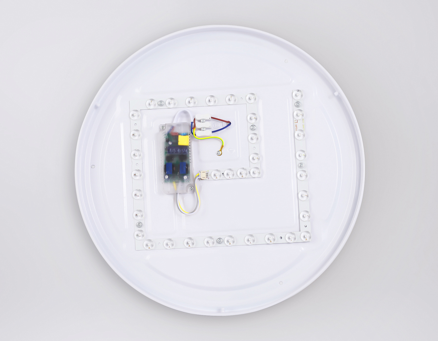 Потолочный светодиодный светильник с пультом FZ1320 GR/LWD серый/светлое дерево IP20 41W D390*70 (ПДУ ИК)