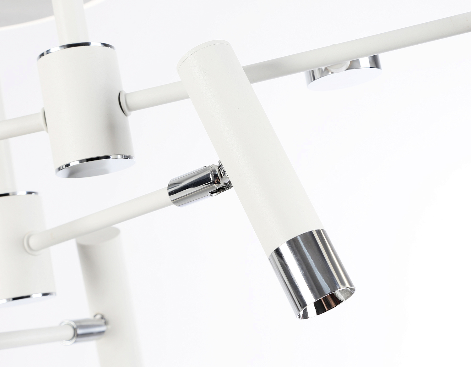 Потолочный светодиодный светильник с пультом управления FL51646/3+3 WH/CH белый/хром 76W 3000K-6400K D700*300 (ПДУ ИК)