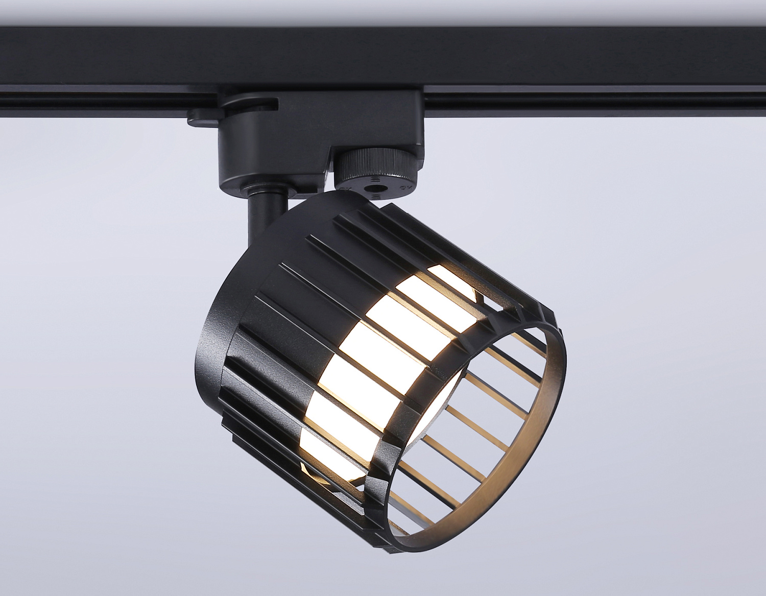 Трековый однофазный светильник со сменной лампой GL5349 BK черный GX53 D100*80