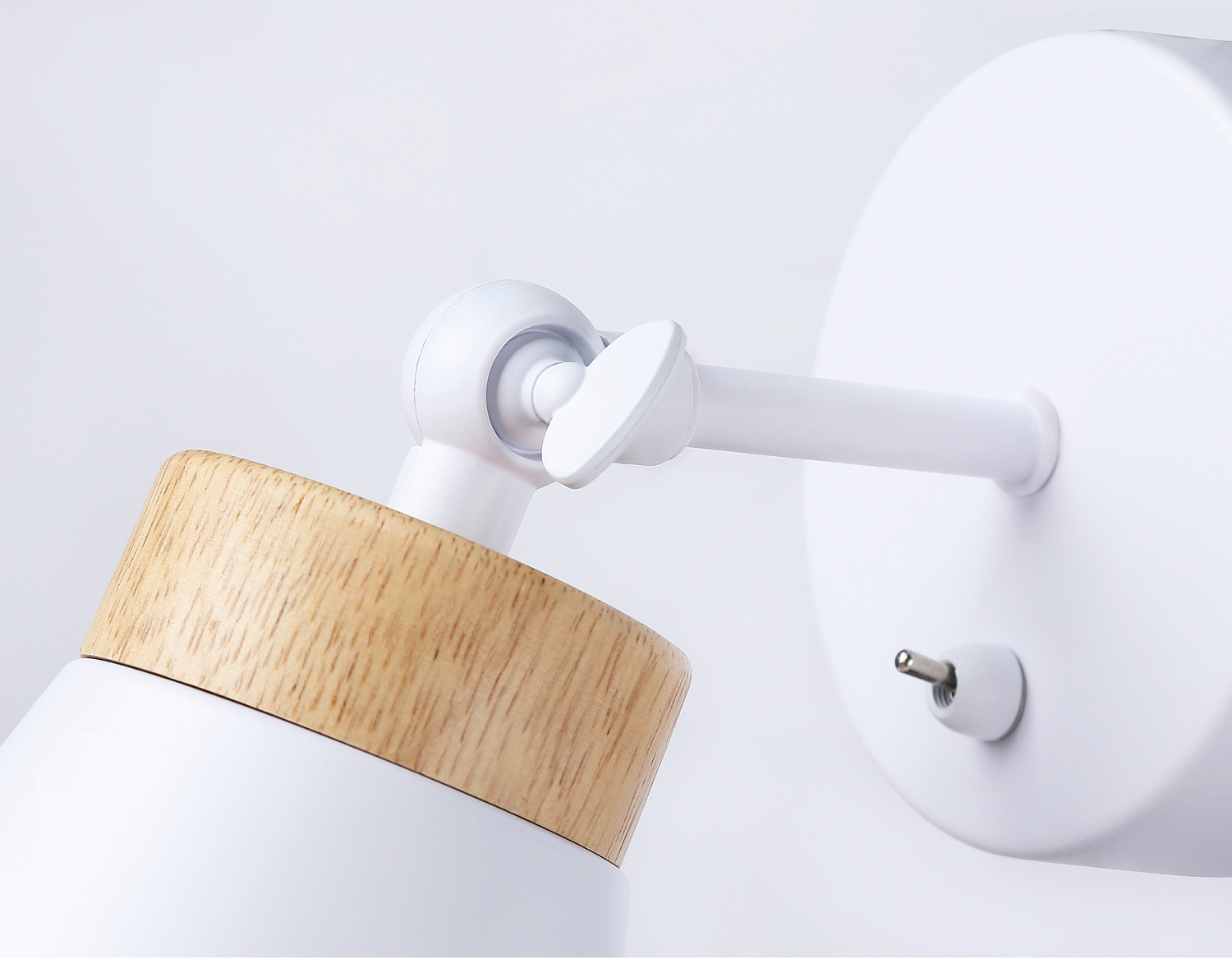 Накладной спот с выключателем в стиле лофт TR8213 WH/LW белый/светлое дерево E27 max 40W D120*252