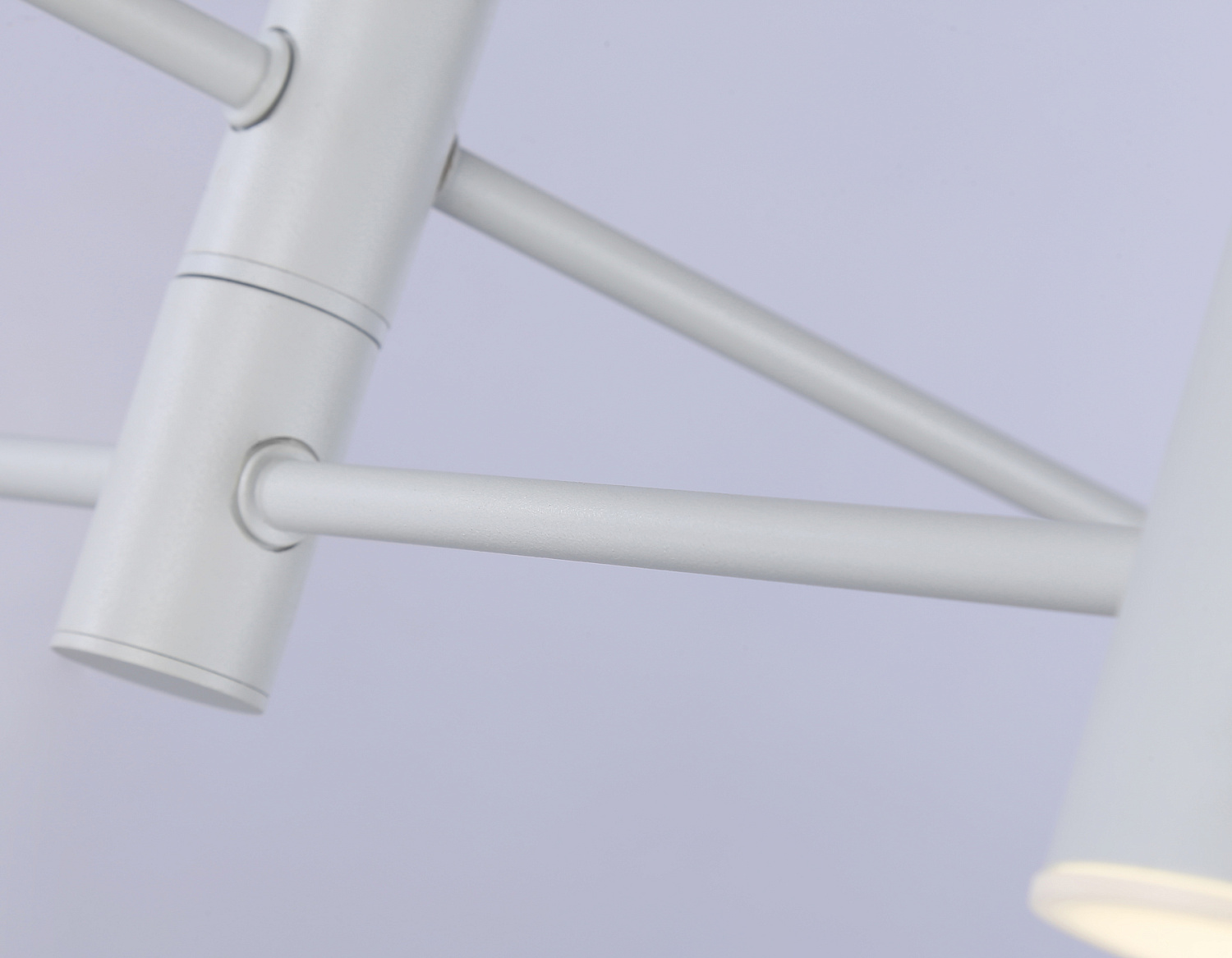 Подвесной светодиодный светильник FL51705/4 WH белый 3000K/4200K/6400K 20W D500*780 (Без ПДУ)