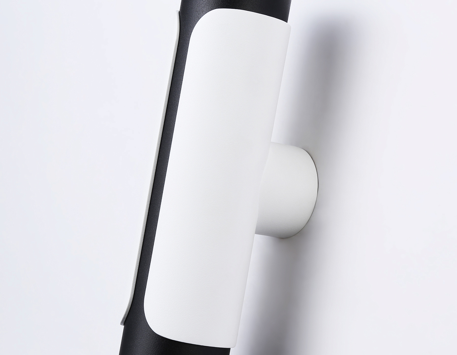 Настенный светильник со сменной лампой GU10 TN51614/2 WH/BK белый/черный GU10/2 D58*195*82