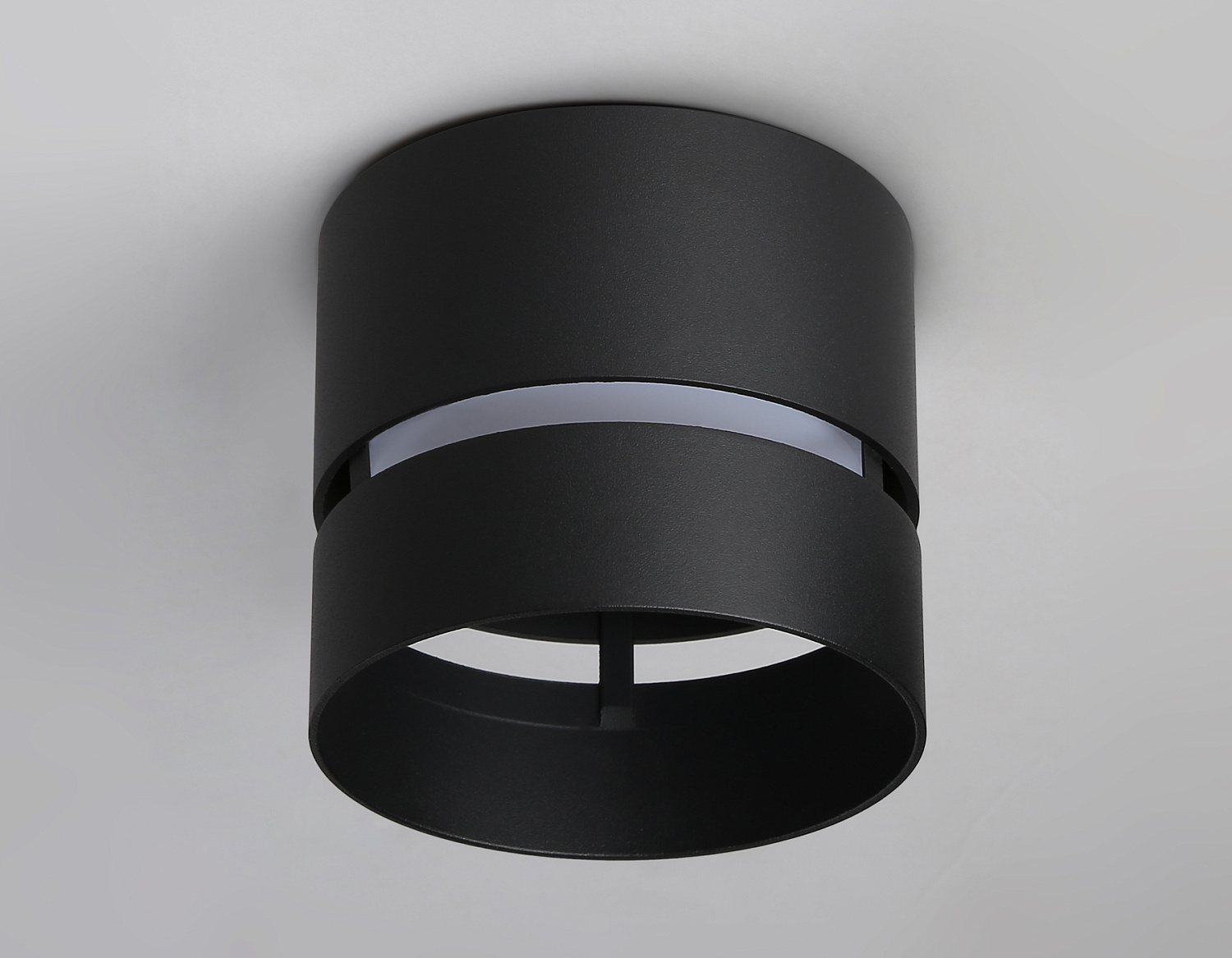 Светильник точечный накладной со сменной лампой GU10 TN71052 BK черный GX53 max 12W D85*75