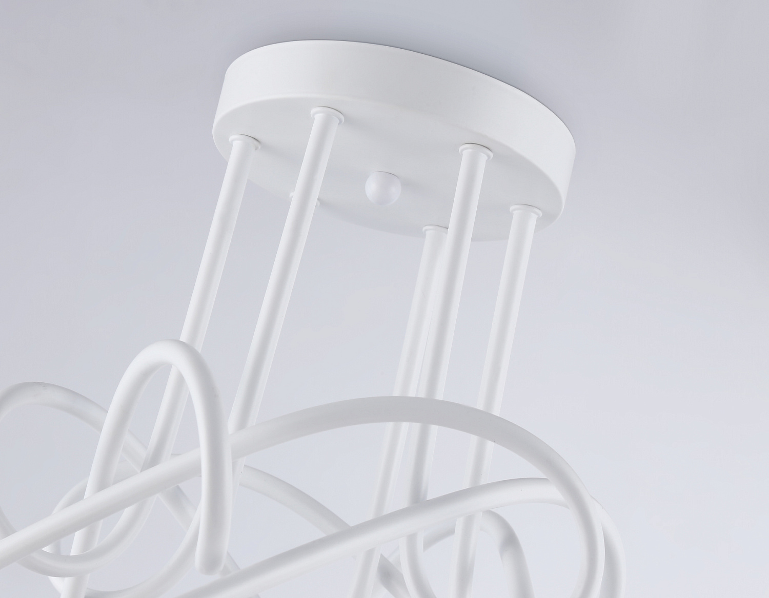 Потолочный светильник в стиле лофт TR80417/6 WH/CH белый/хром E27/6 max 60W D690*370