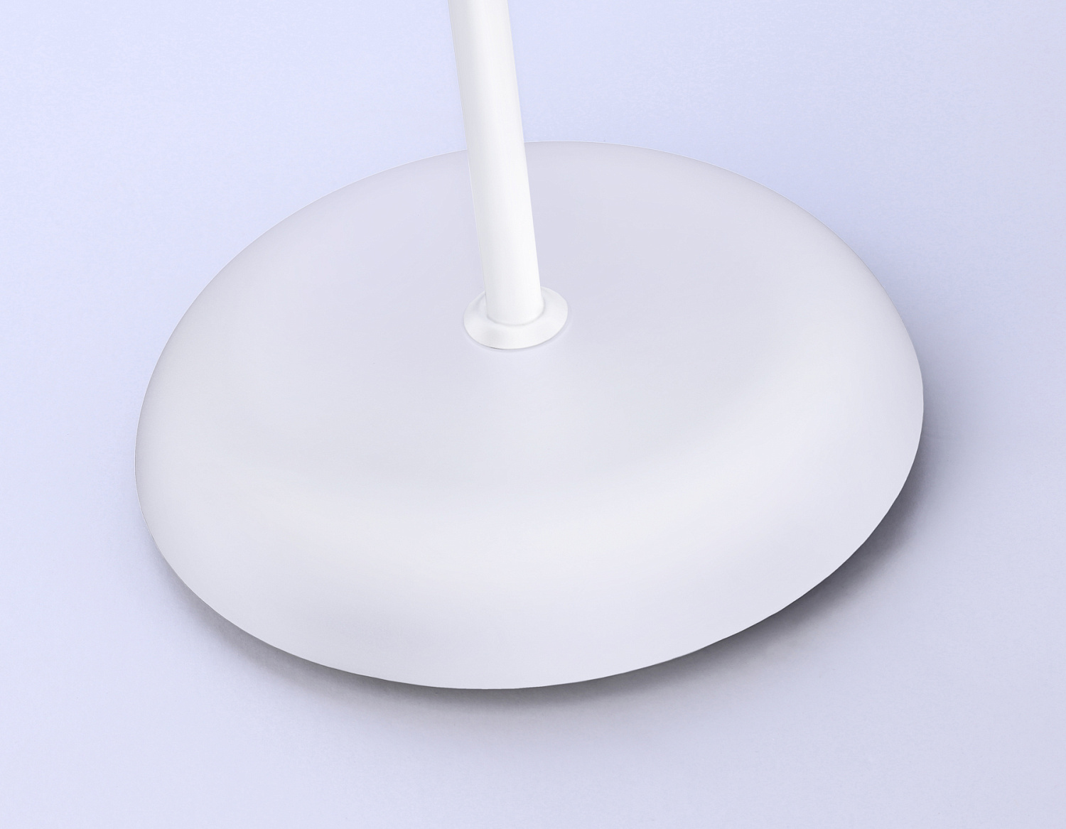 Светильник напольный с выключателем на проводе TR97612 WH белый E27 max 40W D245*1760