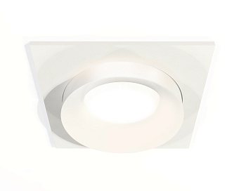 Комплект встраиваемого светильника с акрилом XC7631044 SWH/FR белый песок/белый матовый MR16 GU5.3 (C7631, N7165)