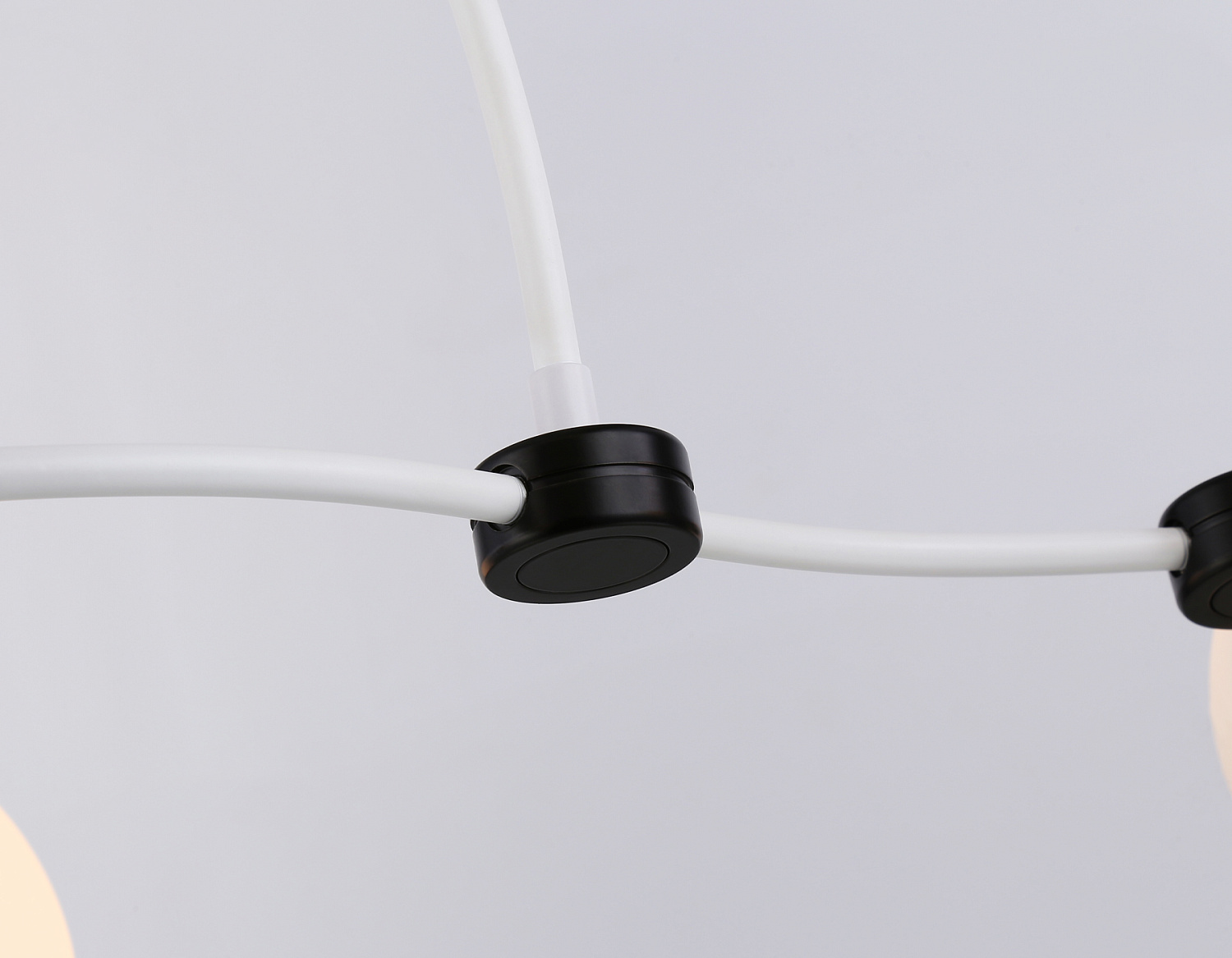 Подвесной светильник TR2546/5 WH/BK белый/черный E27/5 max 60W 950*600*450