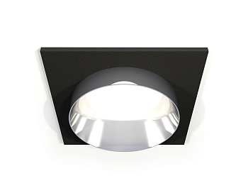 Комплект встраиваемого светильника XC6521022 SBK/PSL черный песок/серебро полированное MR16 GU5.3 (C6521, N6132)