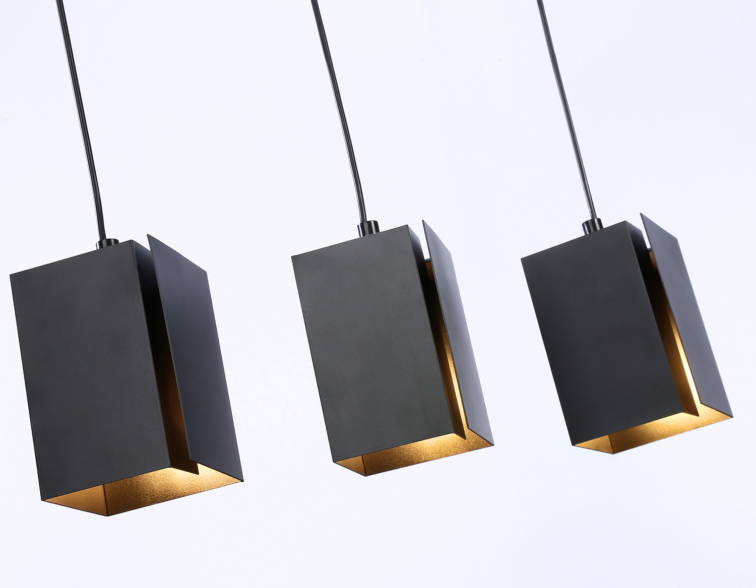 Светильник подвесной со сменной лампой G9 TN5141/3 BK черный E27/3 max 40W 400*80*1150