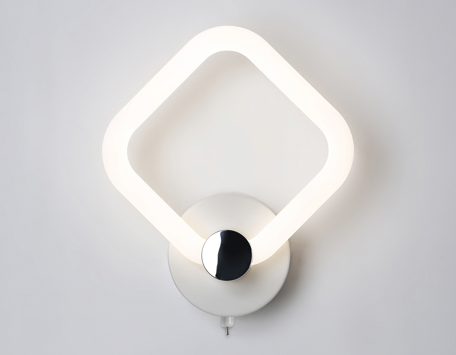 Светодиодный настенный светильник с выключателем на корпусе FA3871 WH белый 14W 3000K-6400K 250*209*100