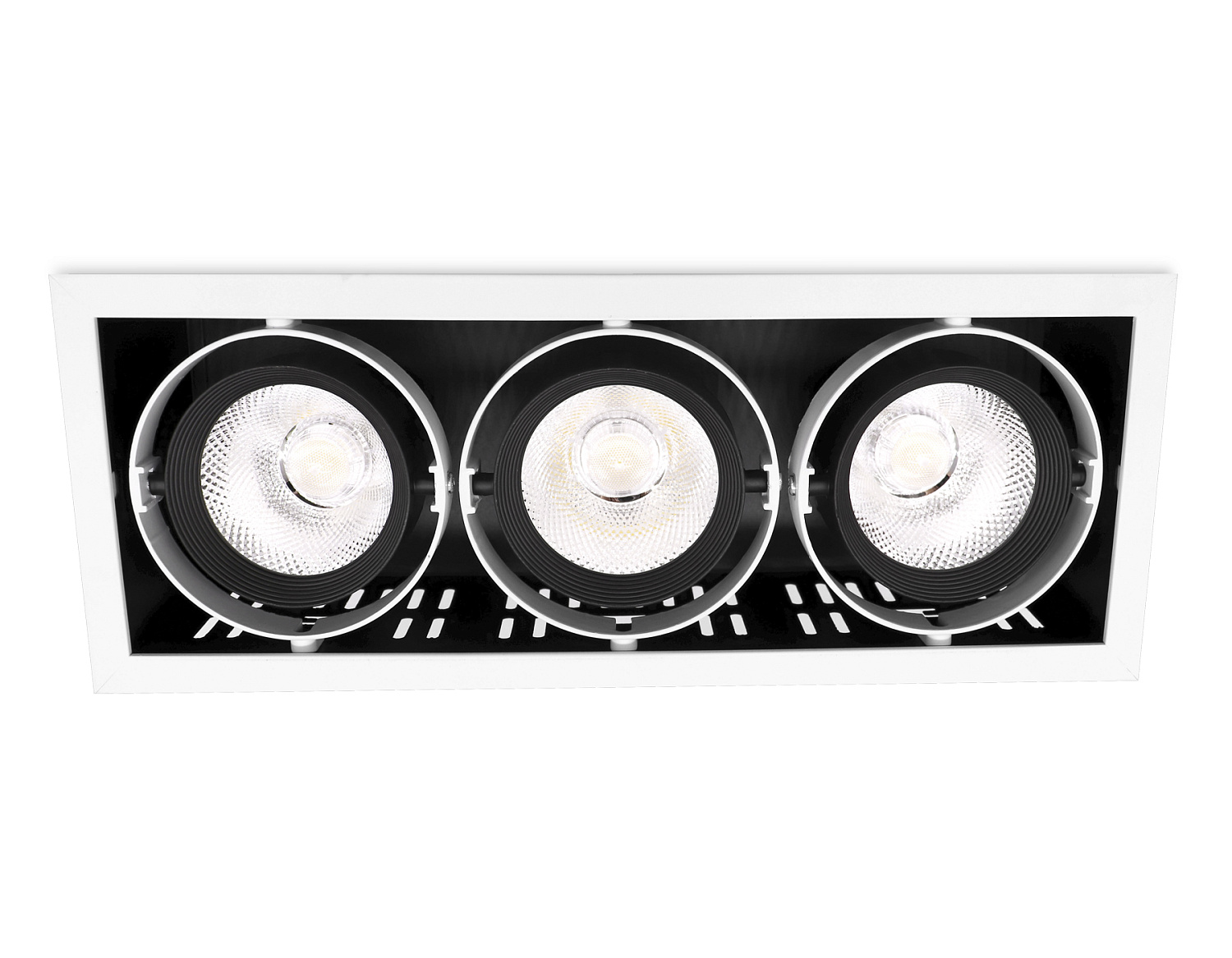 Карданный встраиваемый светодиодный светильник T813 BK/CH 3*12W 4200K