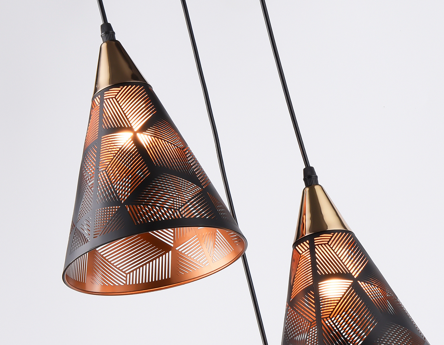 Подвесной светильник TR8435/3 BK/FGD черный/золото E27/3 max 40W D180*800