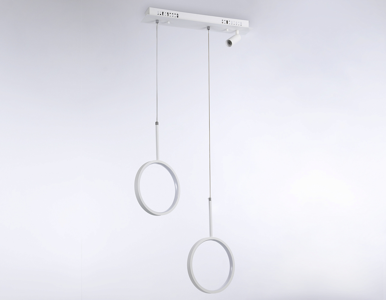 Подвесной светодиодный светильник с пультом FL5272/2+1 WH белый 38W 3000K/4200K/6400K+4200K 500*90*1200 (ПДУ ИК)