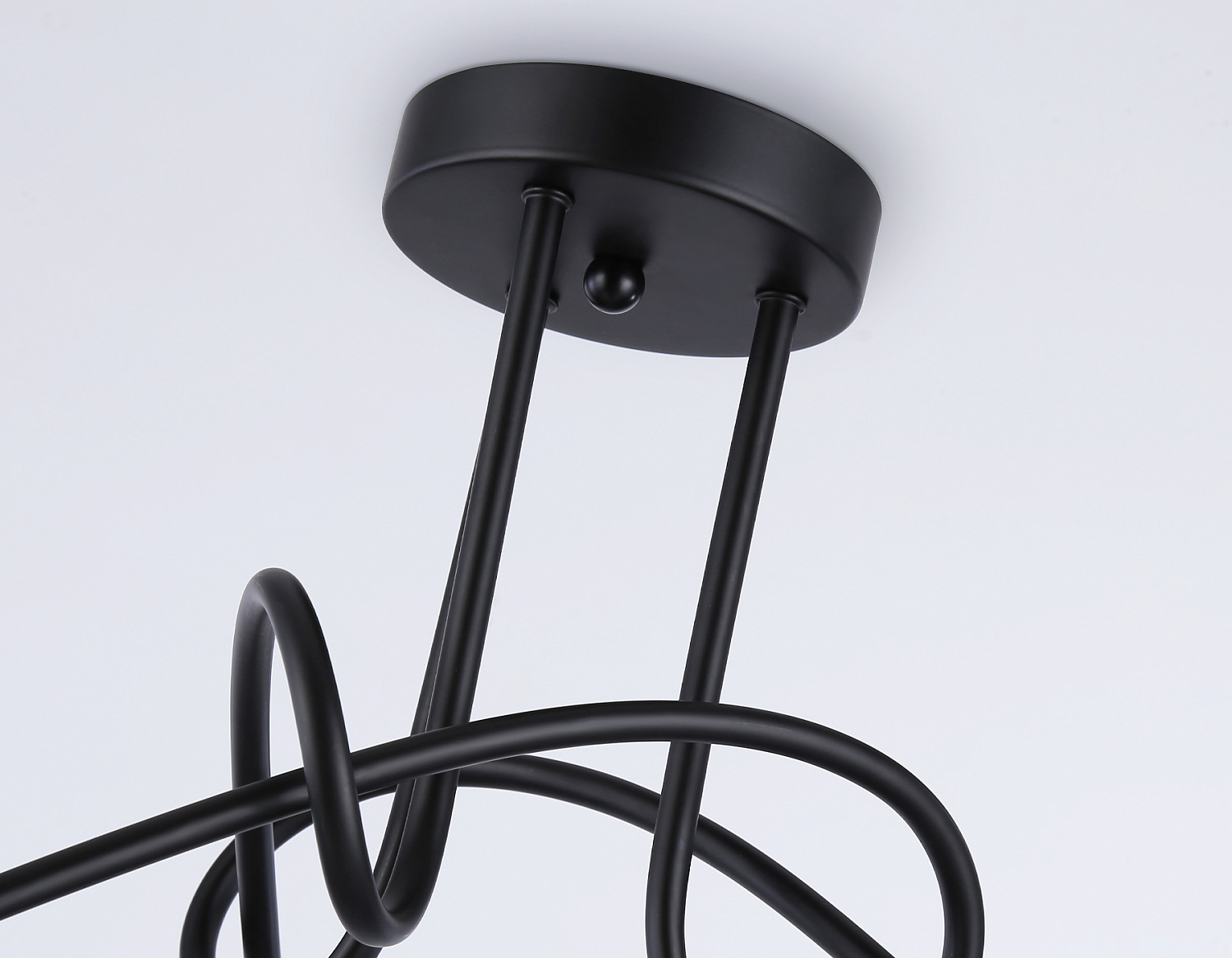 Потолочный светильник в стиле лофт TR80415/3 BK/GD черный/золото E27/3 max 60W D670*370