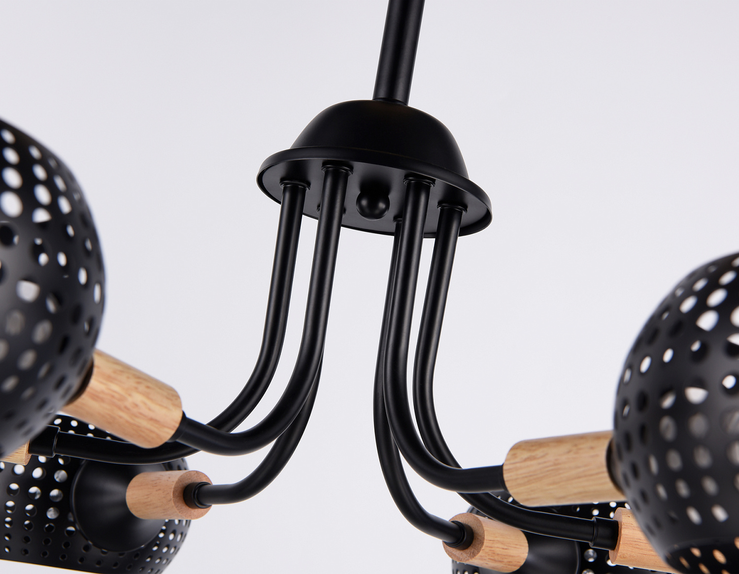 Подвесная люстра TR80167/6 BK/LWD черный/светлое дерево E14/6 max 40W D690*370