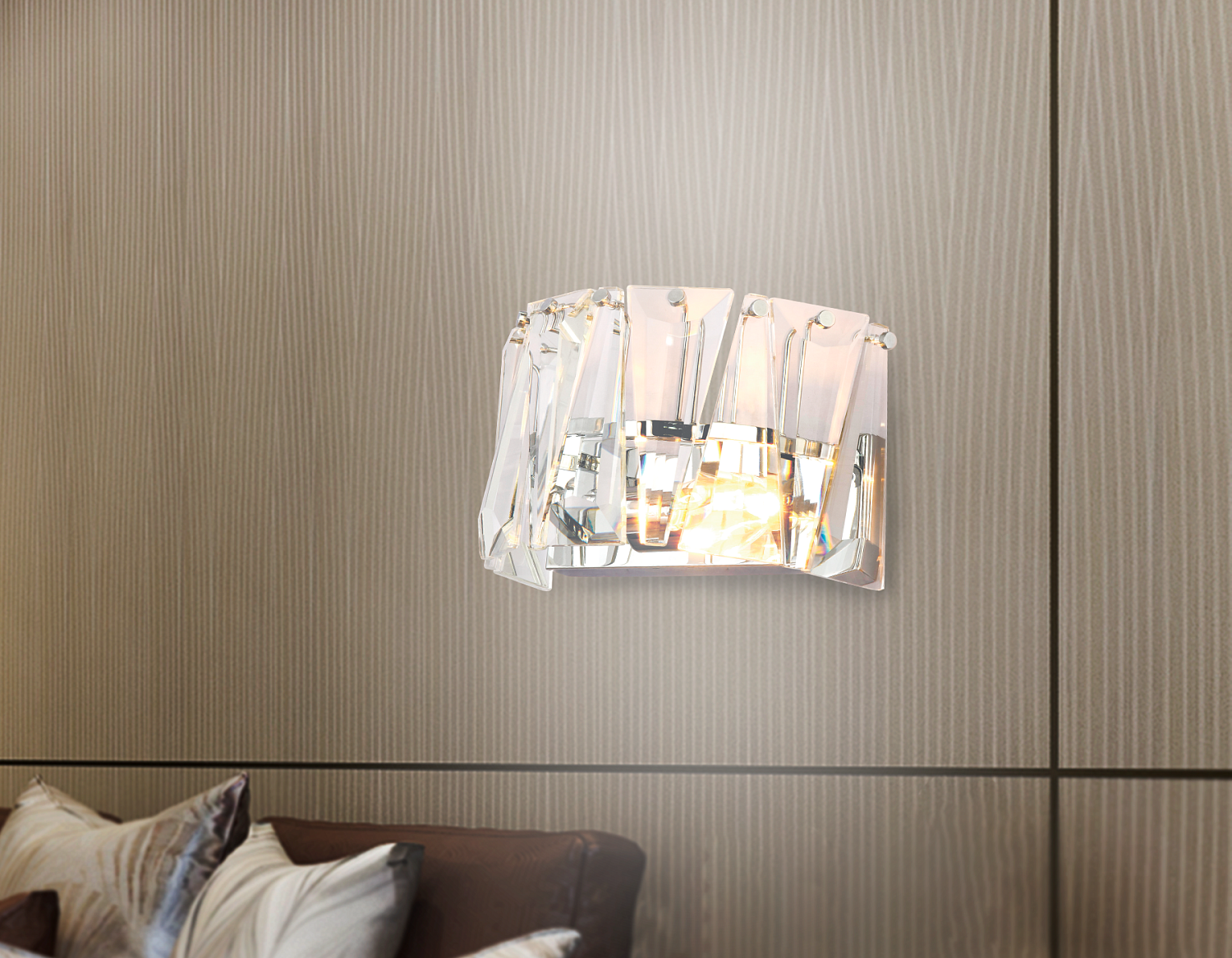 Настенный светильник с хрусталем TR5175 CH/CL хром/прозрачный E14 max 40W 275*165*155