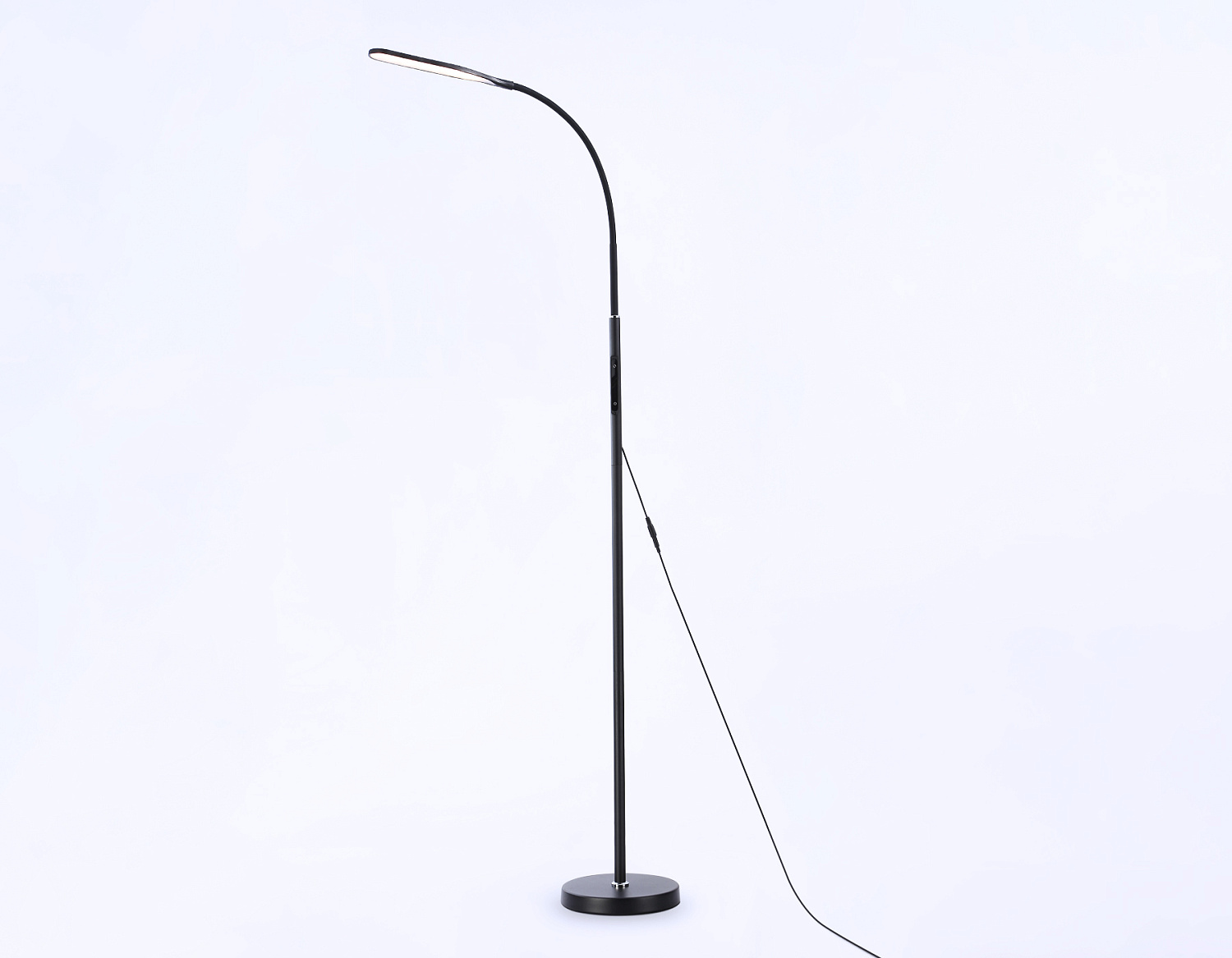 Светильник светодиодный напольный/настольный с пультом и сенсорными кнопками управления TR97706 BK черный LED 12W 3000K-6400K 250*190*1770 (ПДУ РАДИО 2.4G)