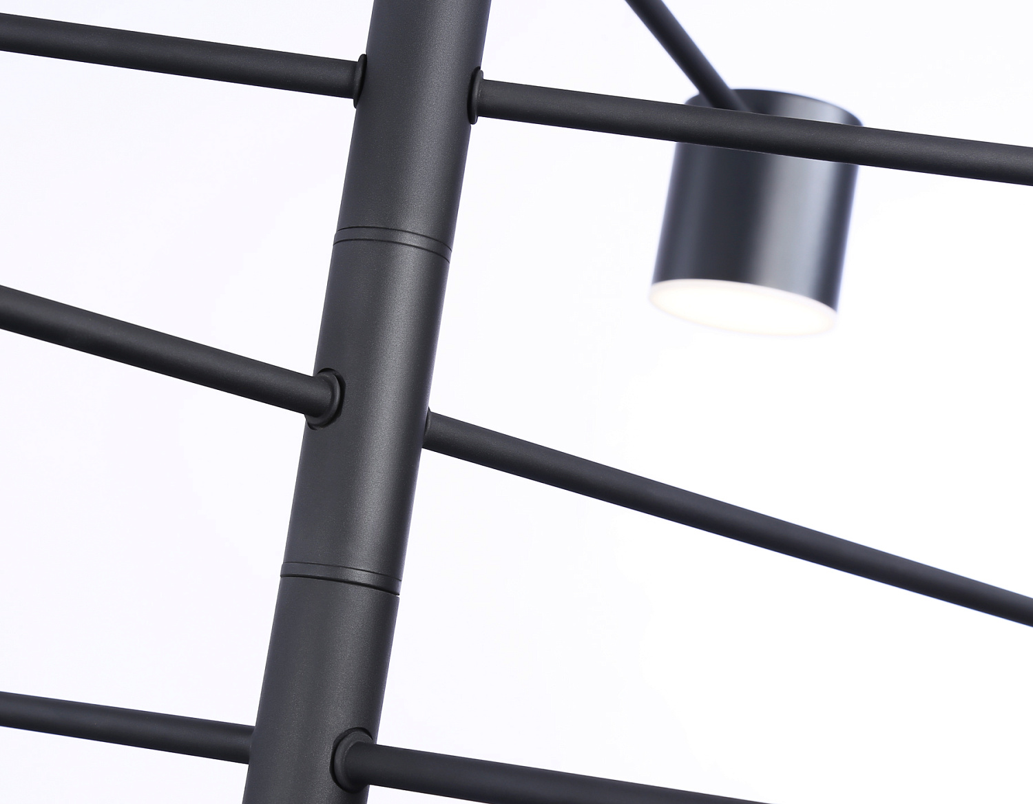 Подвесной светодиодный светильник FL51689/8 BK черный 3000K/4200K/6400K 48W D900*1000 (Без ПДУ)